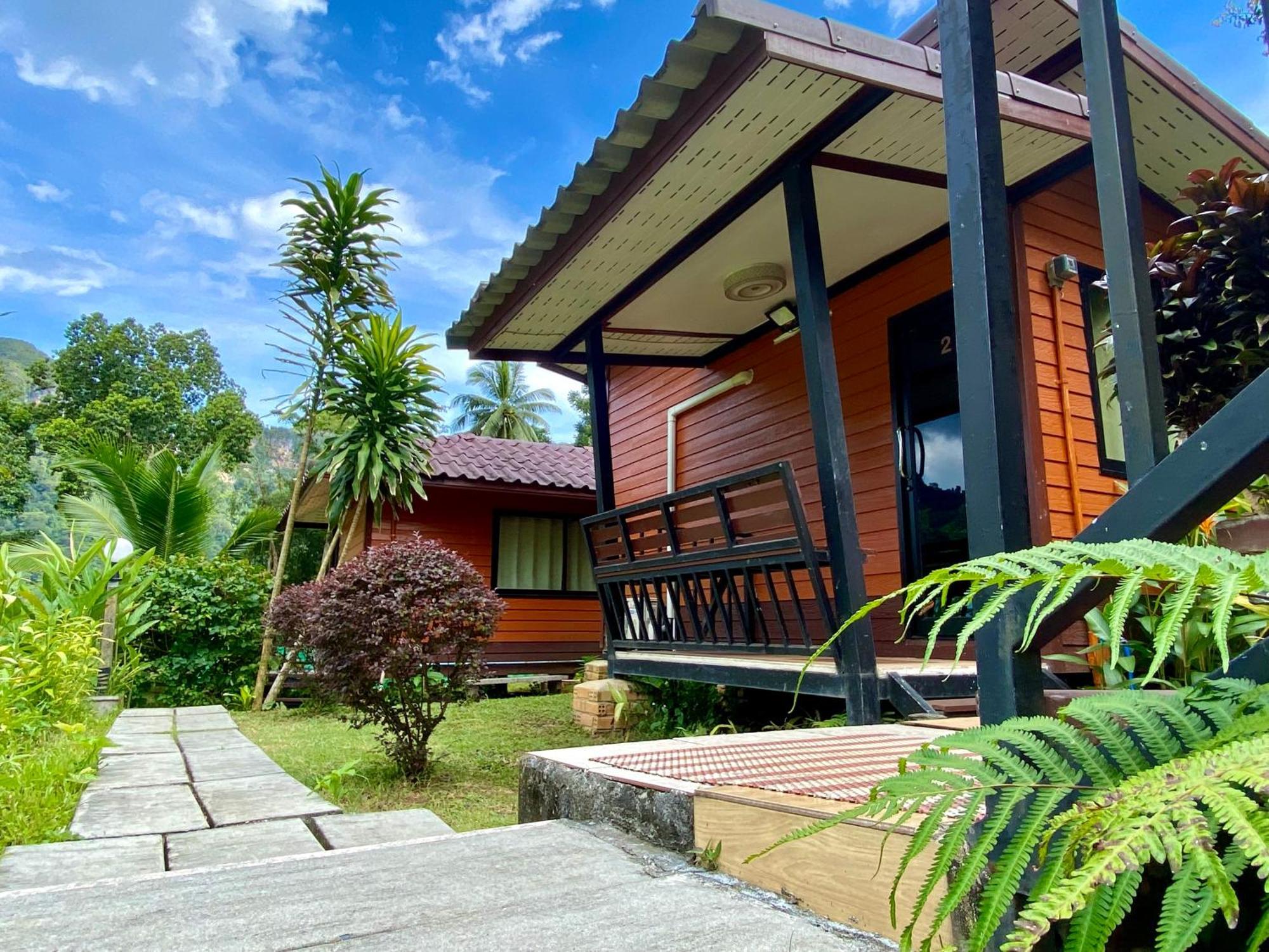 Guesthouse 88 Phang Nga Extérieur photo
